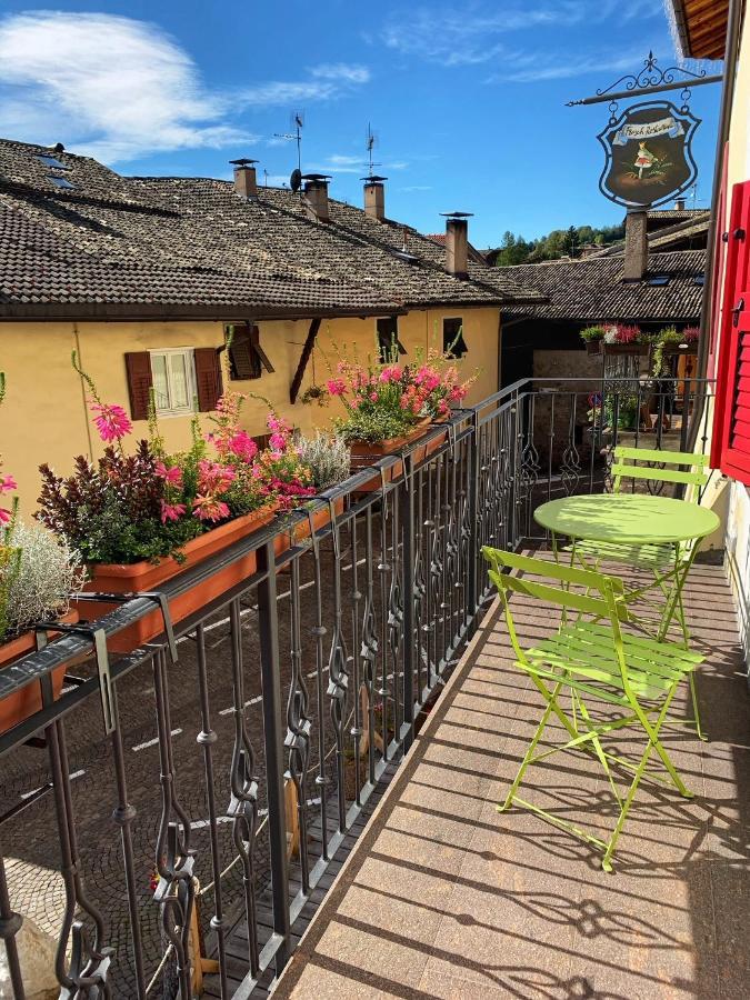 Grizzly Haus & Frosch Restaurant - Teritoria Bed & Breakfast Varena Exterior photo